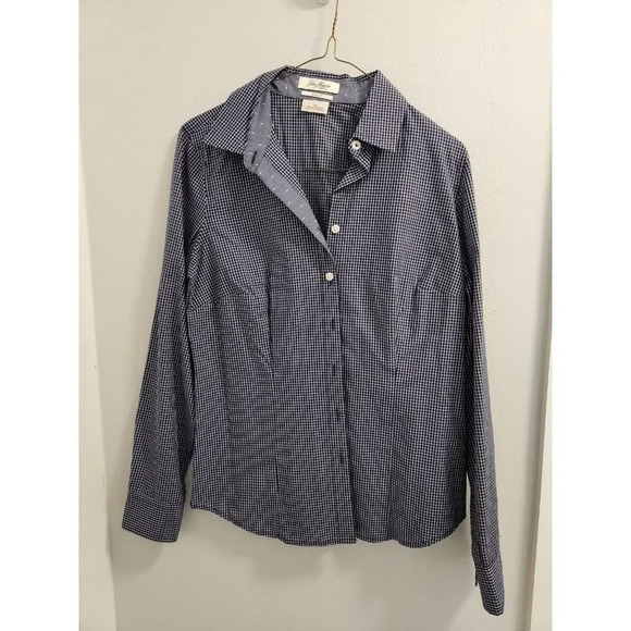Button down women shirt. Small. Like brand new - Picture 1 of 4